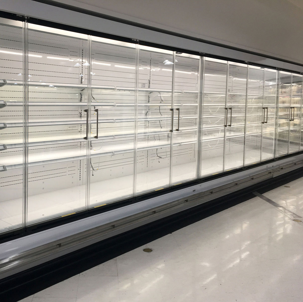 commercial refrigeration units and display fridges for shops and supermarkets